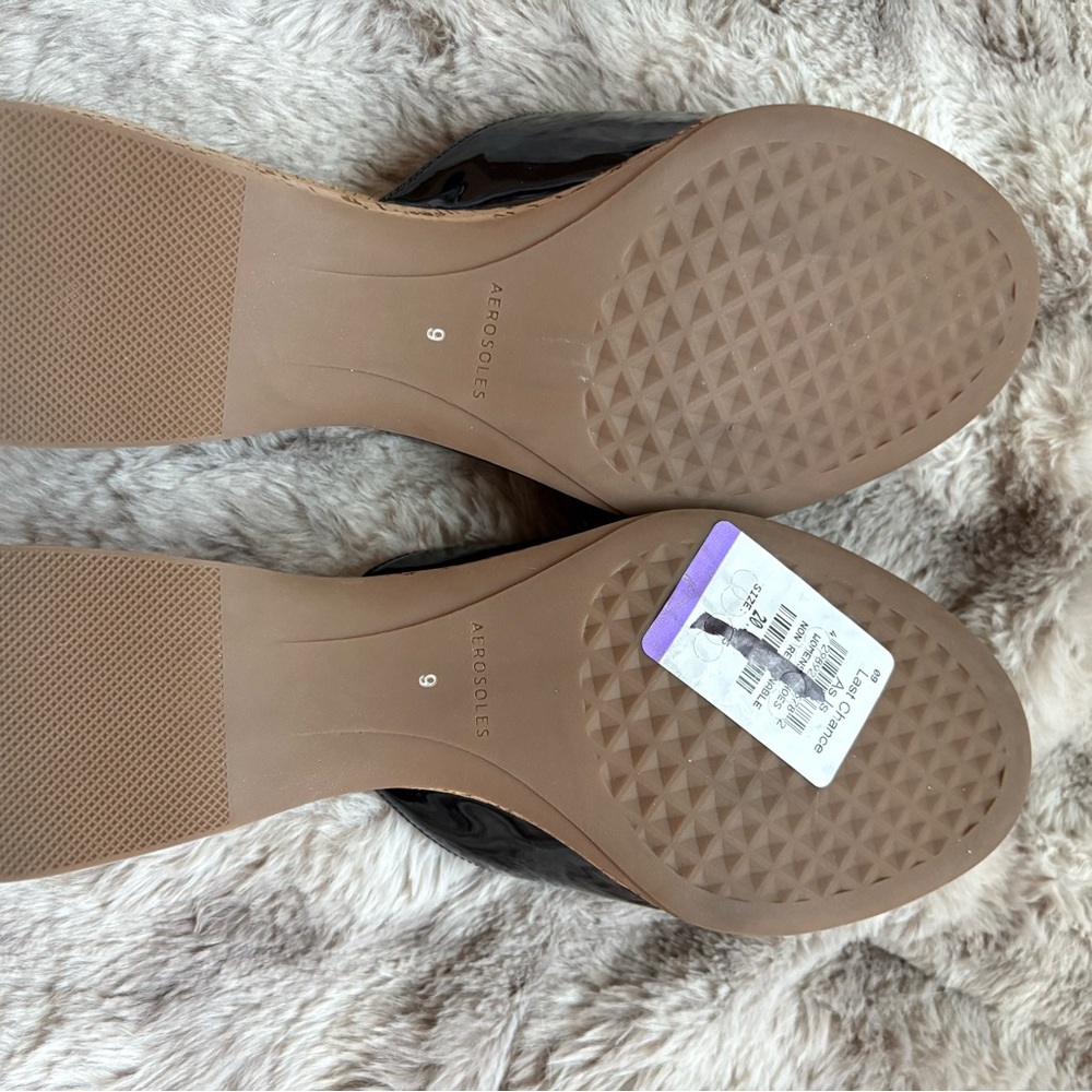 AEROSOLES Black Patent Wedge Sandals - Picture 6 of 6